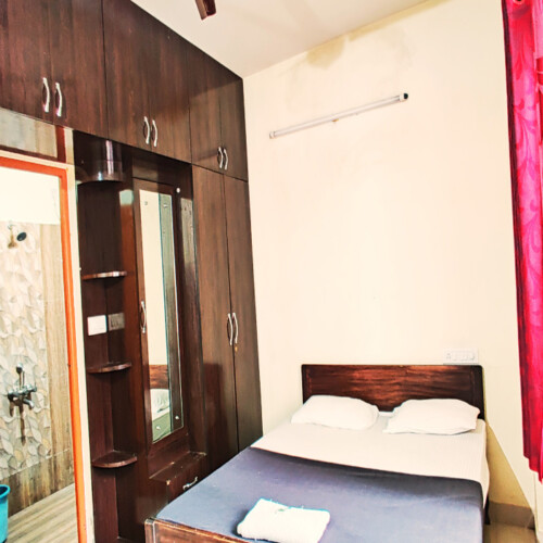 4 BHK